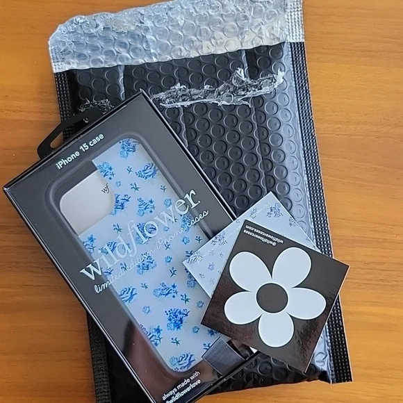 Wildflowers iPhone 15 Case - White with Blue Floral Pattern - Picture 3 of 4